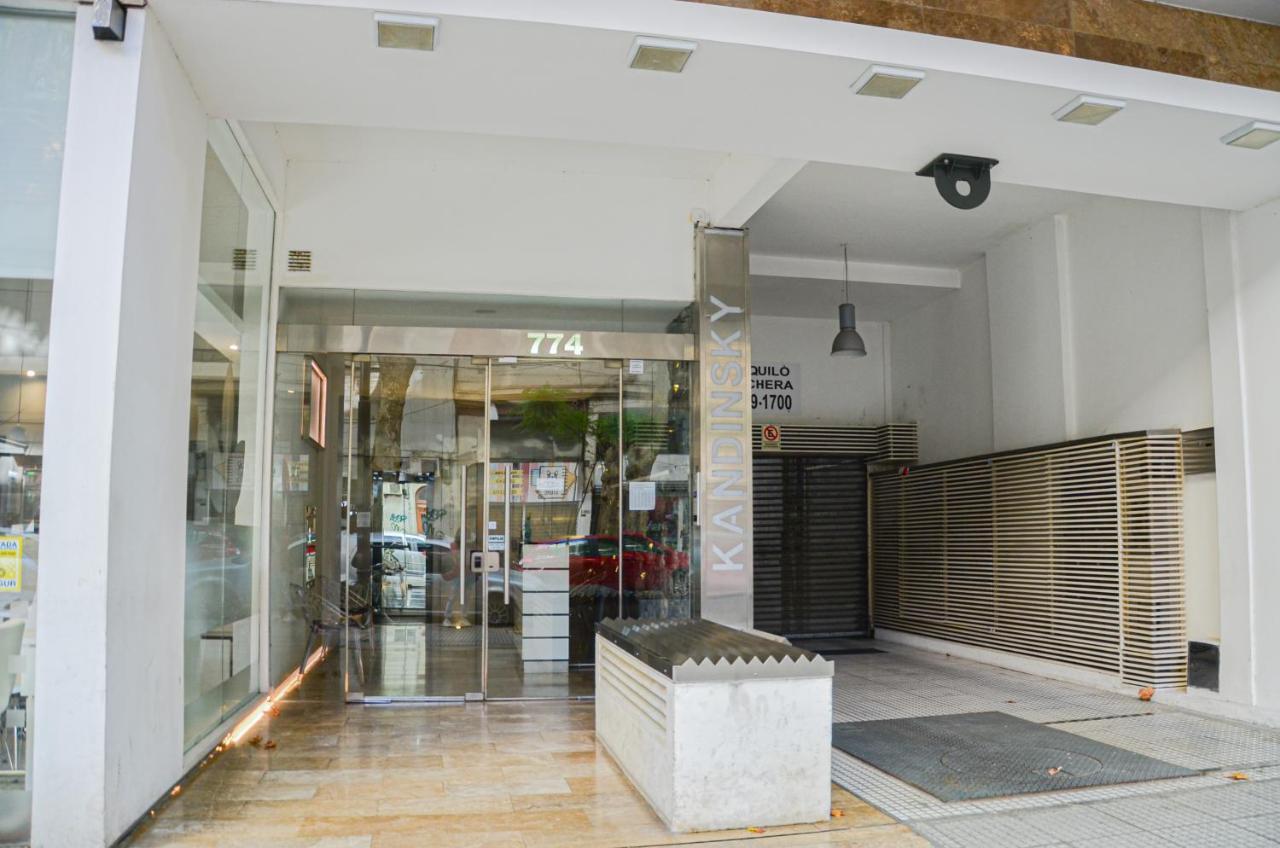Monoambiente Super Amplio Y Comodo, Ideal Para Explorar La Ciudad Buenos Aires Dış mekan fotoğraf