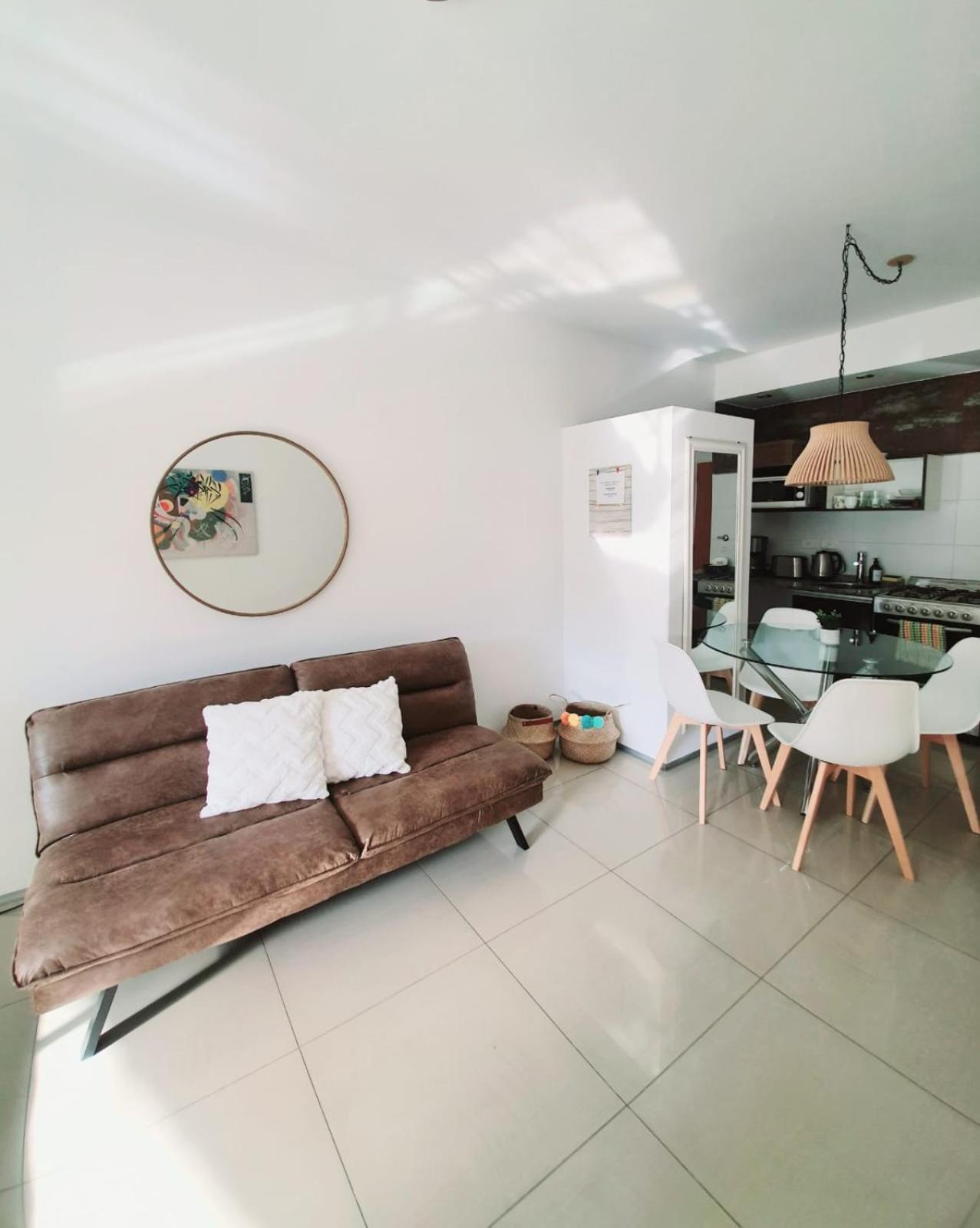 Monoambiente Super Amplio Y Comodo, Ideal Para Explorar La Ciudad Buenos Aires Dış mekan fotoğraf