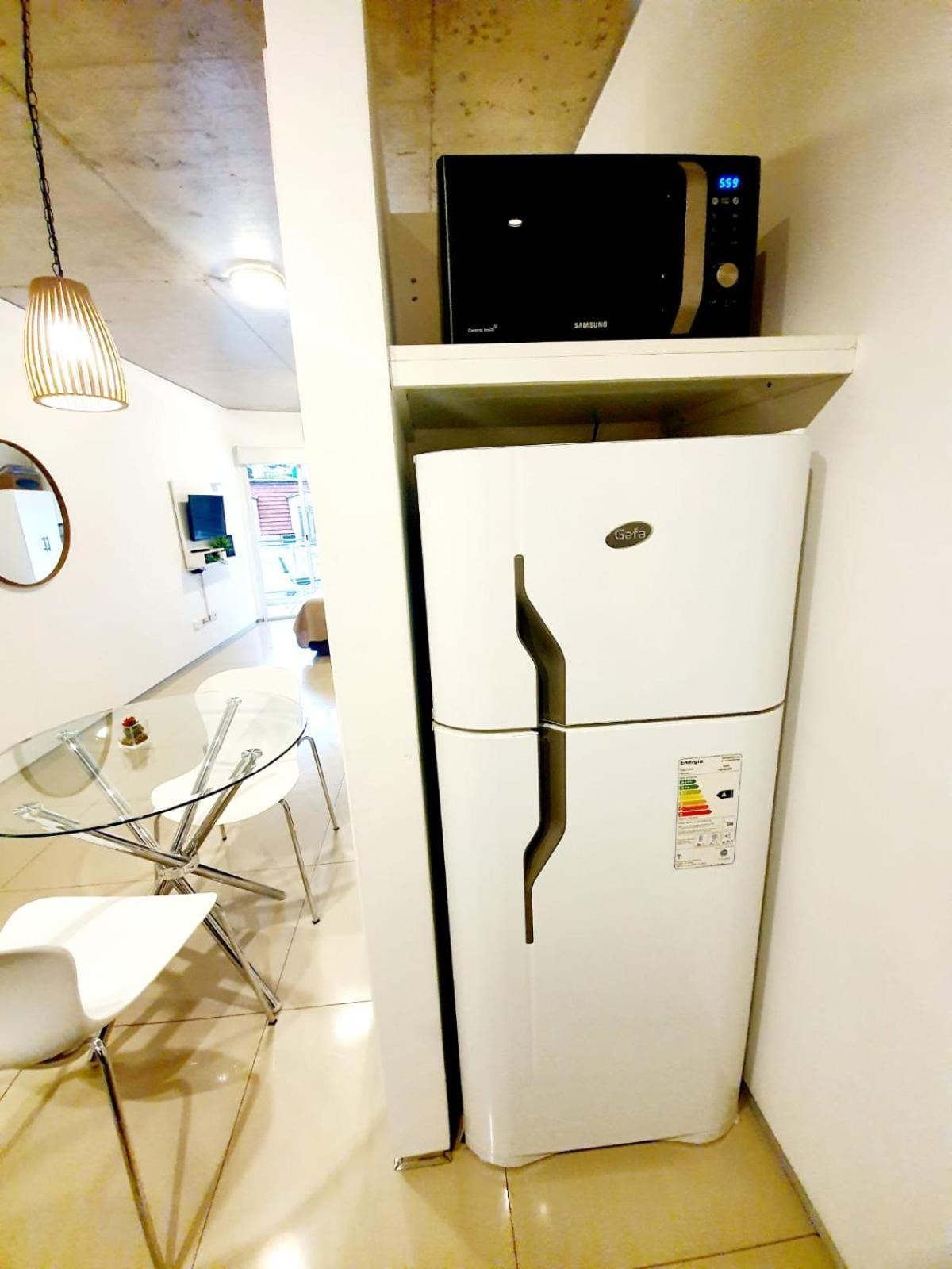 Monoambiente Super Amplio Y Comodo, Ideal Para Explorar La Ciudad Buenos Aires Dış mekan fotoğraf